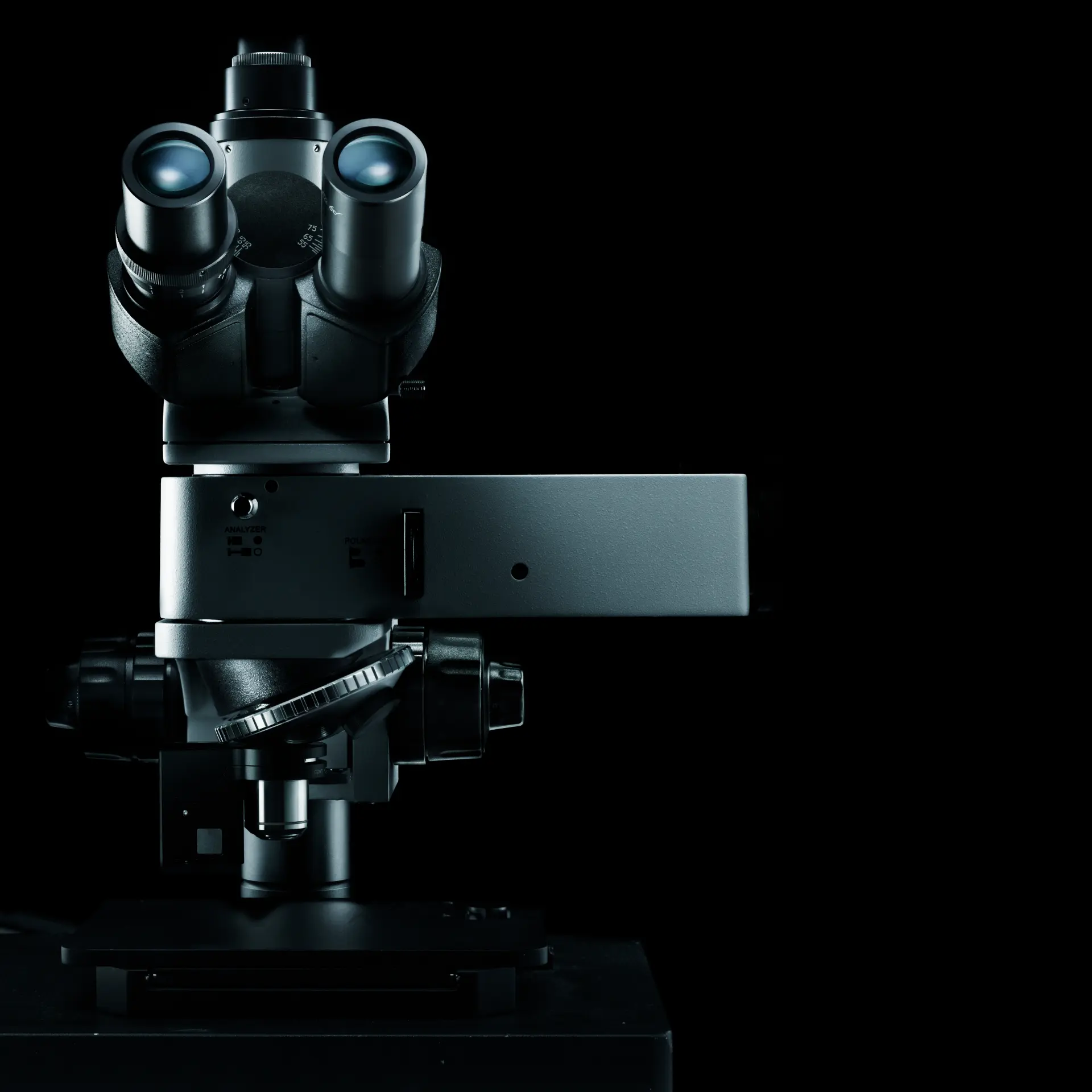 アイテーオーのキービジュアル